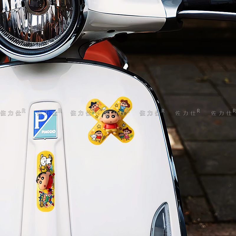Crayon Shin-chan Band-Aid Cart - огляд і ціна Laptop Accessories Decoration
